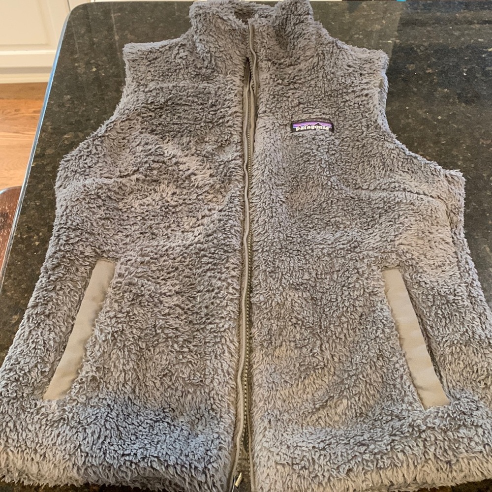 Patagonia Los Gatos Dark Grey Fleece Vest size small